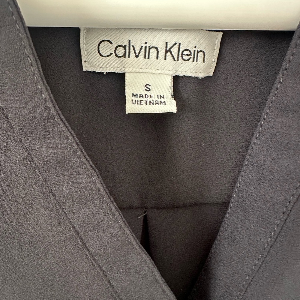 Calvin Klein Navy Sheer Blouse | V-Neck Flutter Sleeve Top | Size S - Picture 2 of 6